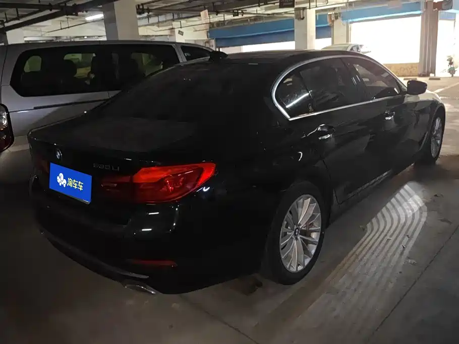 BMW 5 Series 2019