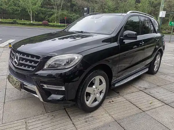 Mercedes-Benz M-Class 2013