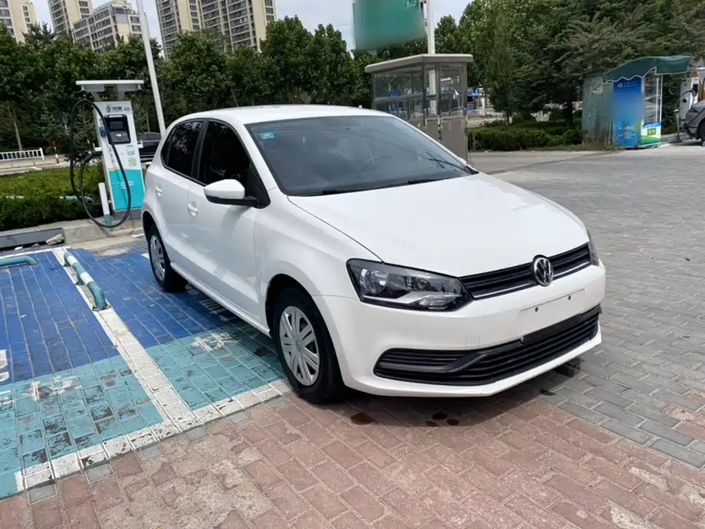 Volkswagen Polo 2016