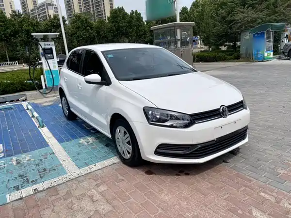 Volkswagen Polo 2016