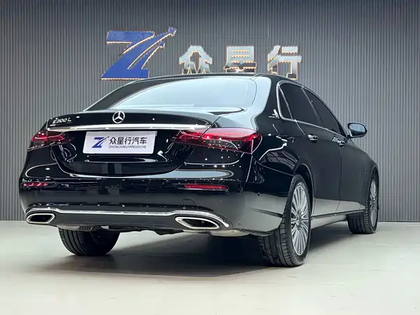 Mercedes-Benz E-Class 2023