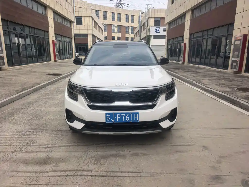 Kia KX3 Proud Running 2022