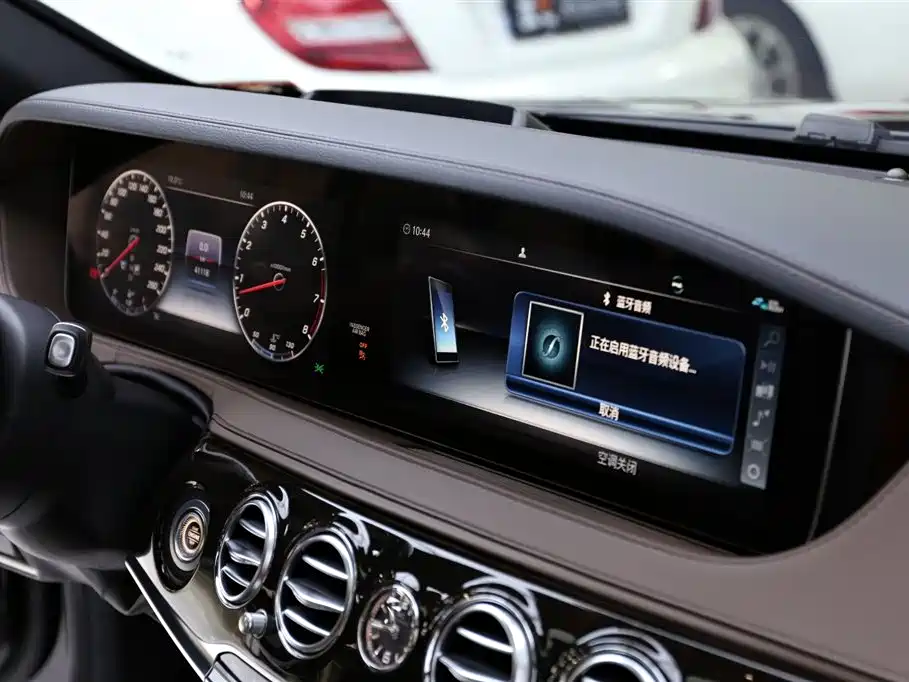 Mercedes-Benz S-Class 2018 — фото 14