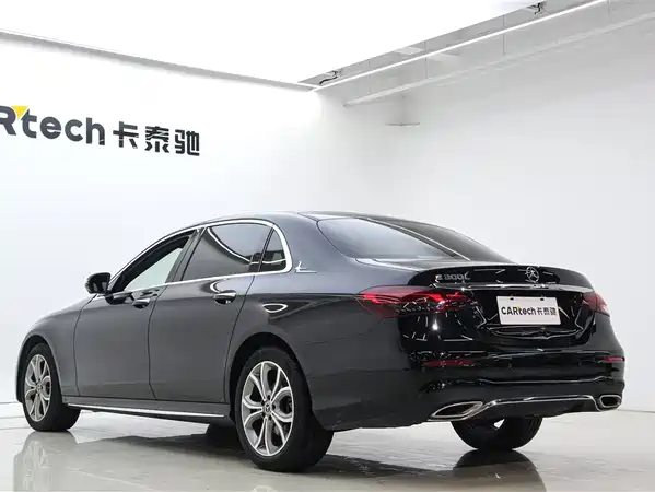 Mercedes-Benz E-Class 2023