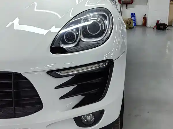 Porsche Macan 2015