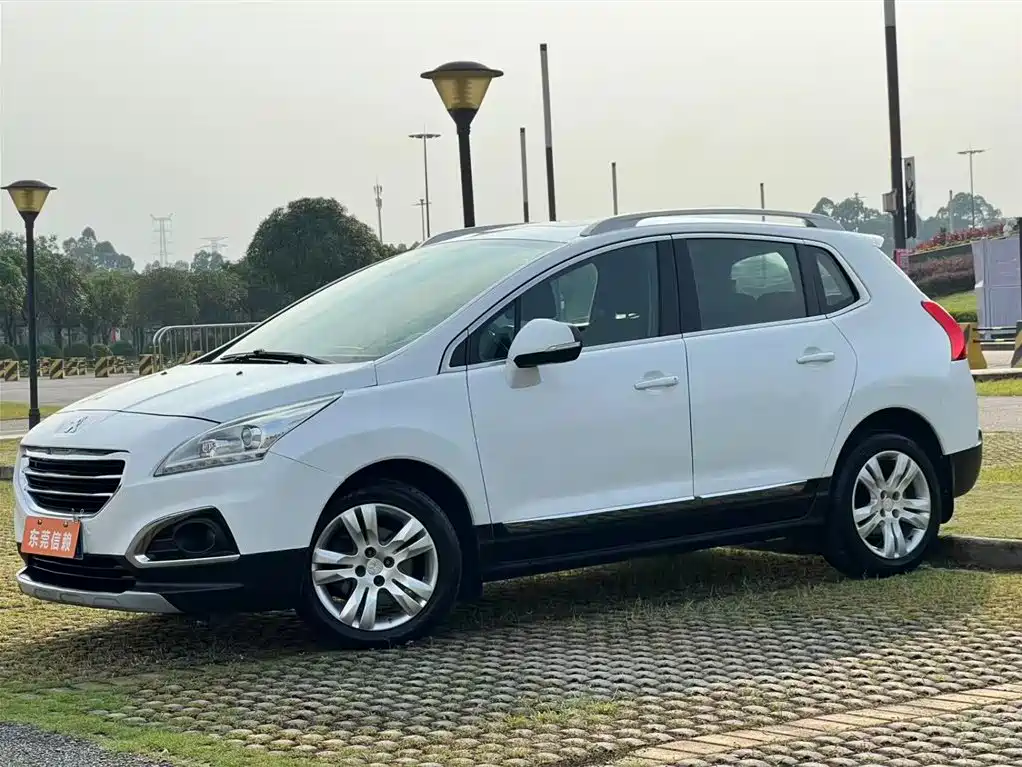 Peugeot 3008 2015 — фото 1
