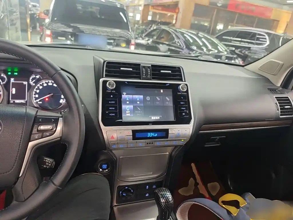 Toyota Prado 2019 — фото 10