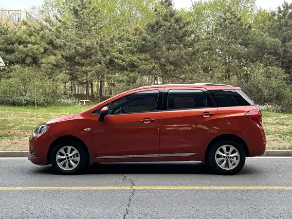 Chevrolet Lefeng RV 2016
