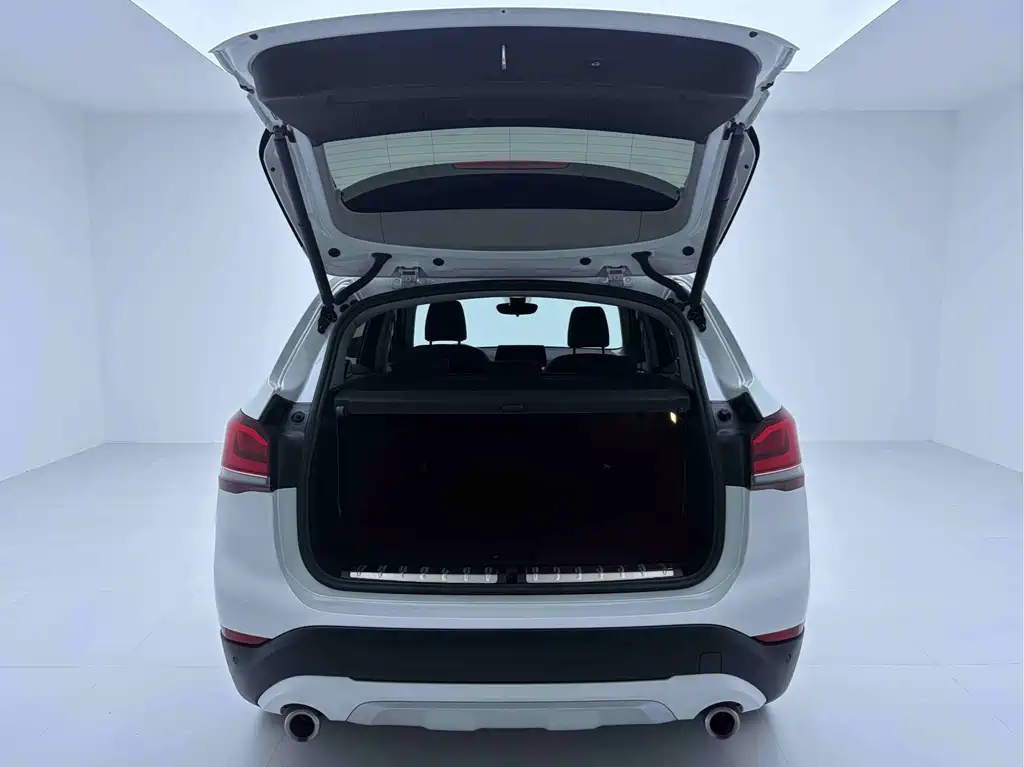 BMW X1 2023 — фото 13