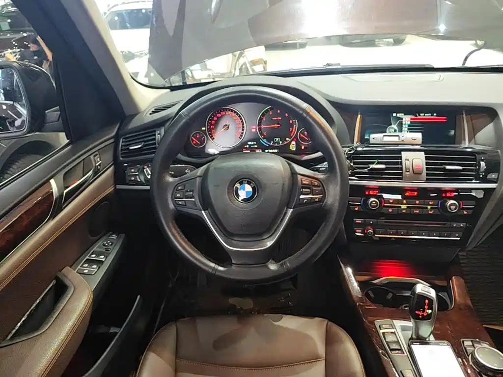 BMW X3 2015 — фото 11