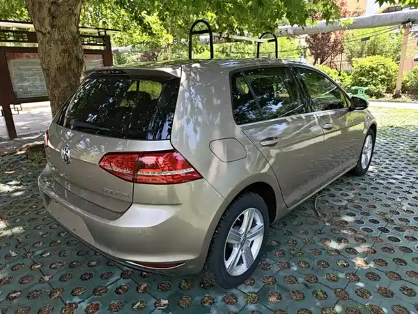 Volkswagen Golf 2015