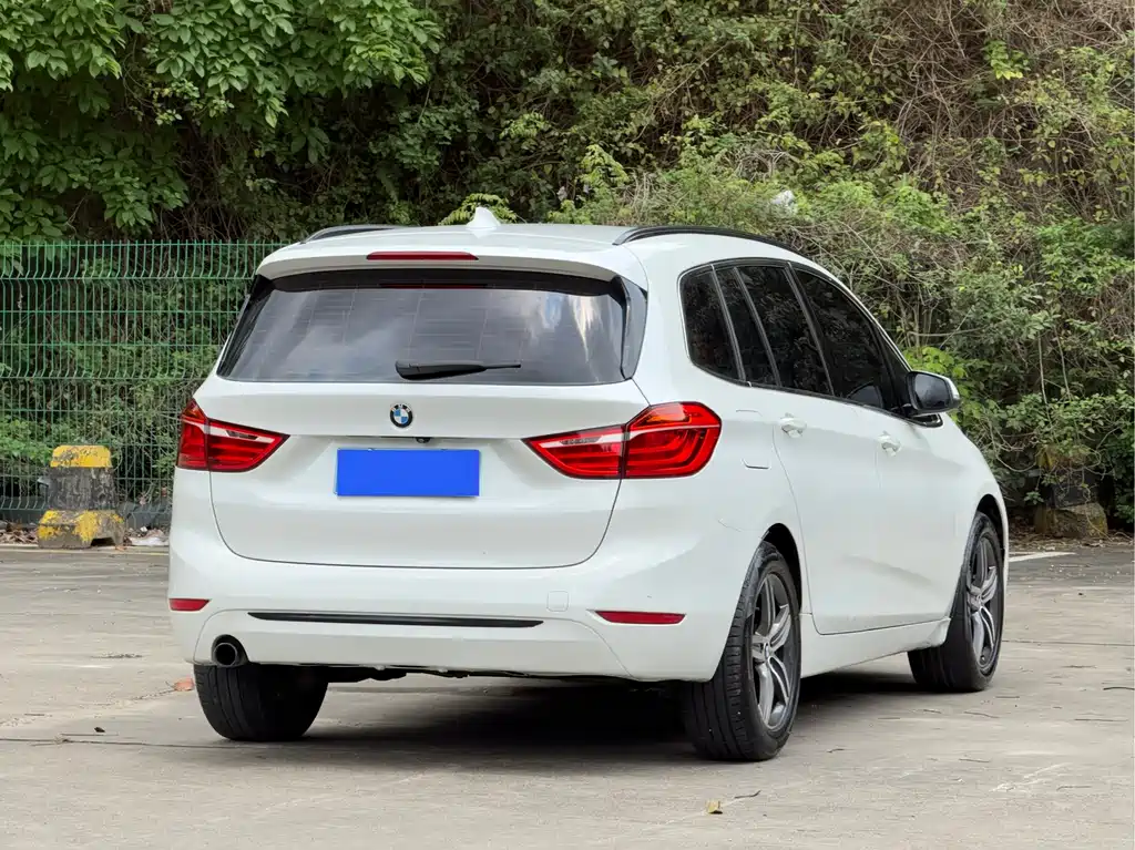 BMW 2 Series Gran Tourer 2016 — фото 18