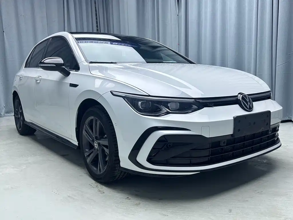 Volkswagen Golf 2022