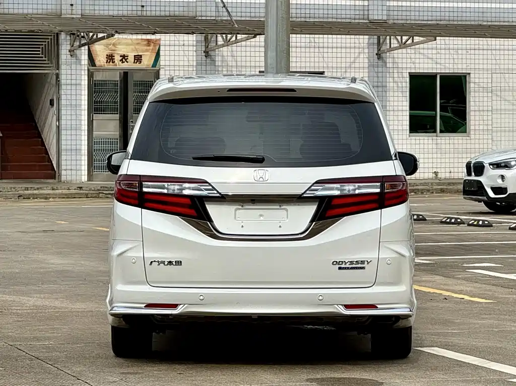 Honda Odyssey 2021 — фото 23