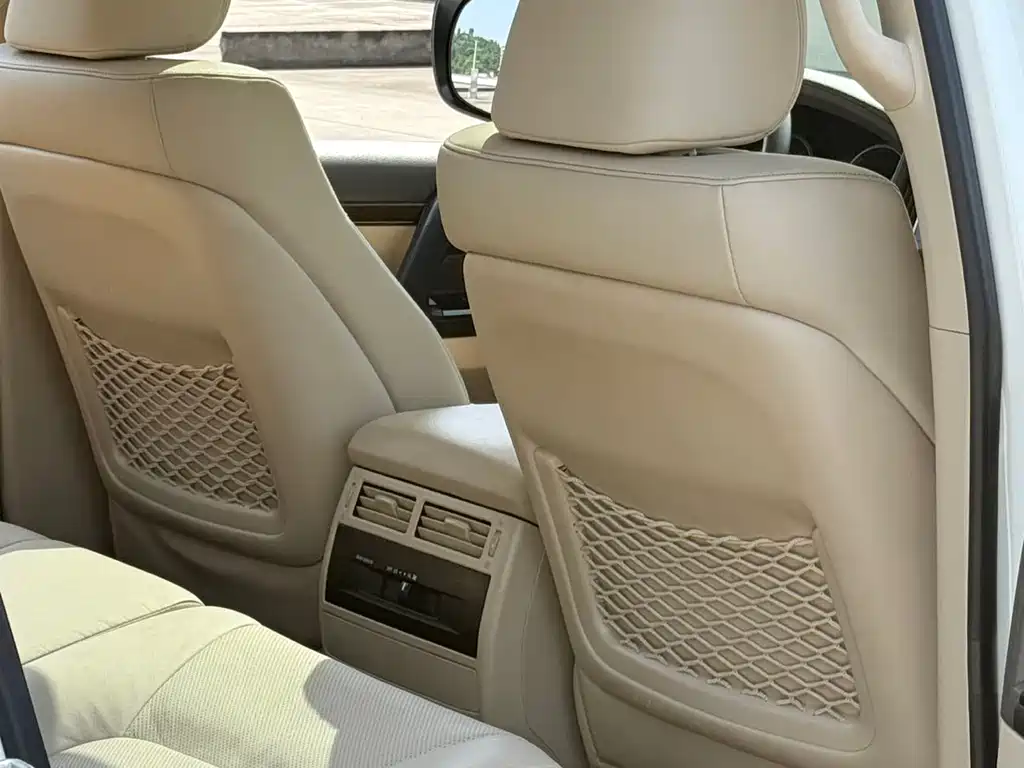 Toyota Land Cruiser 2019 — фото 13