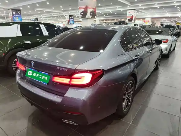 BMW 5 Series 2022