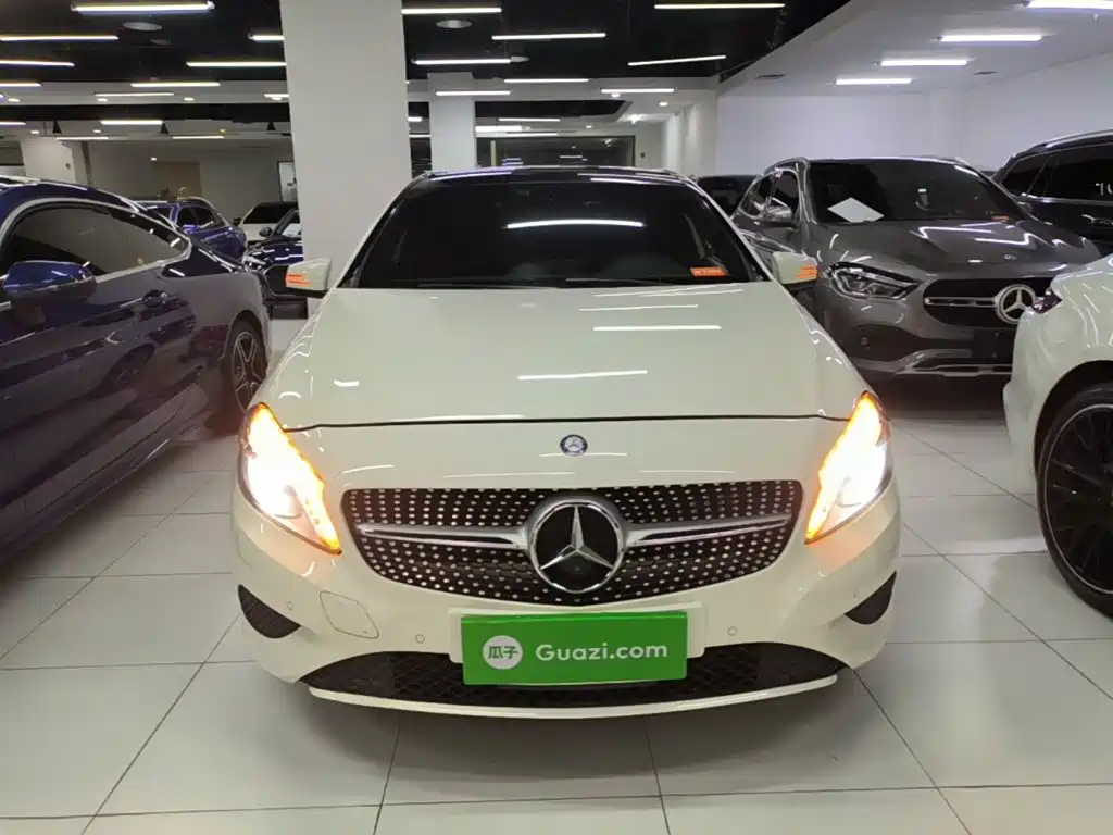 Mercedes-Benz A-Class 2015