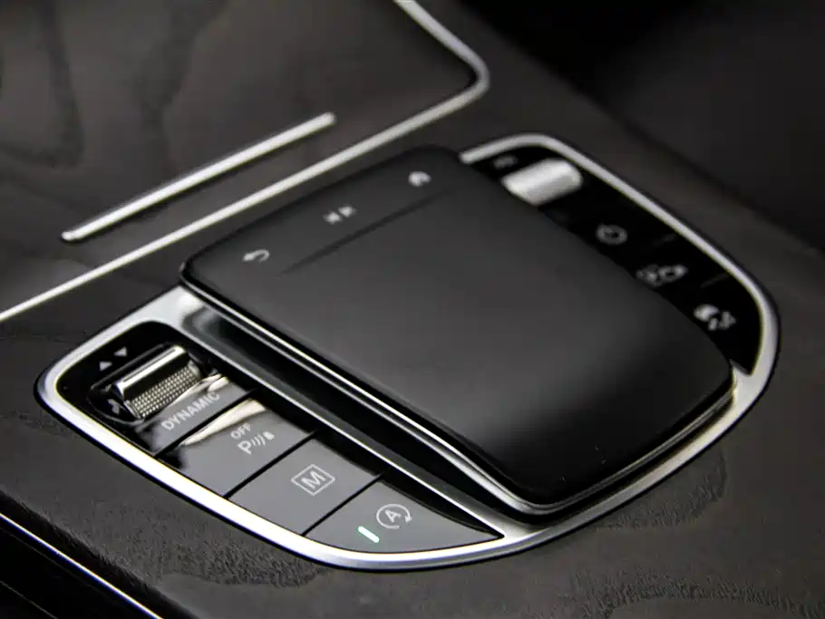 Mercedes-Benz GLC 2021 — фото 21