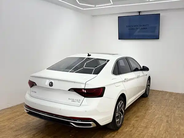 Volkswagen Sagitar 2022