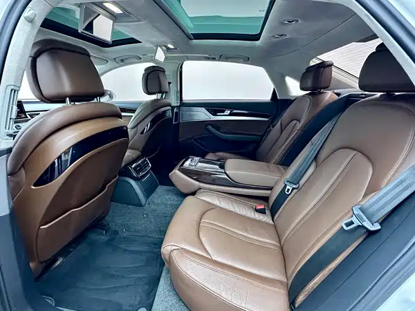 Audi A8 2014