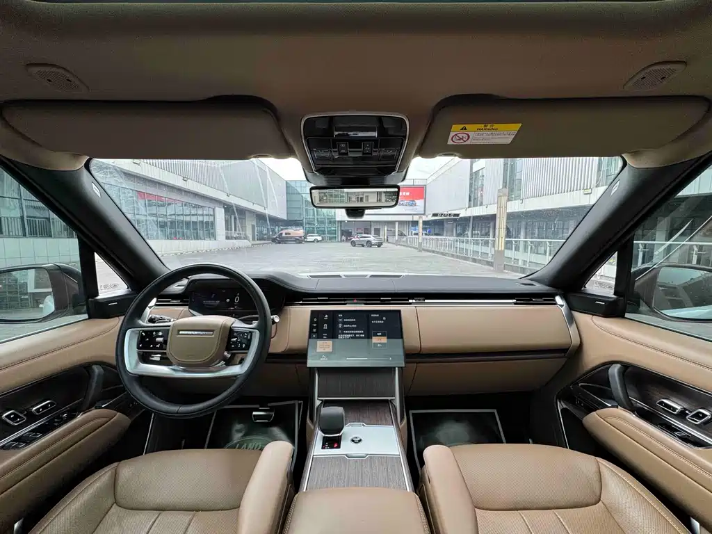 Land Rover Range Rover 2025 — фото 10