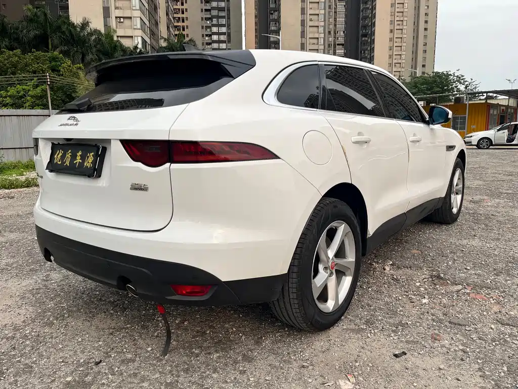 Jaguar F-PACE 2021 — фото 7