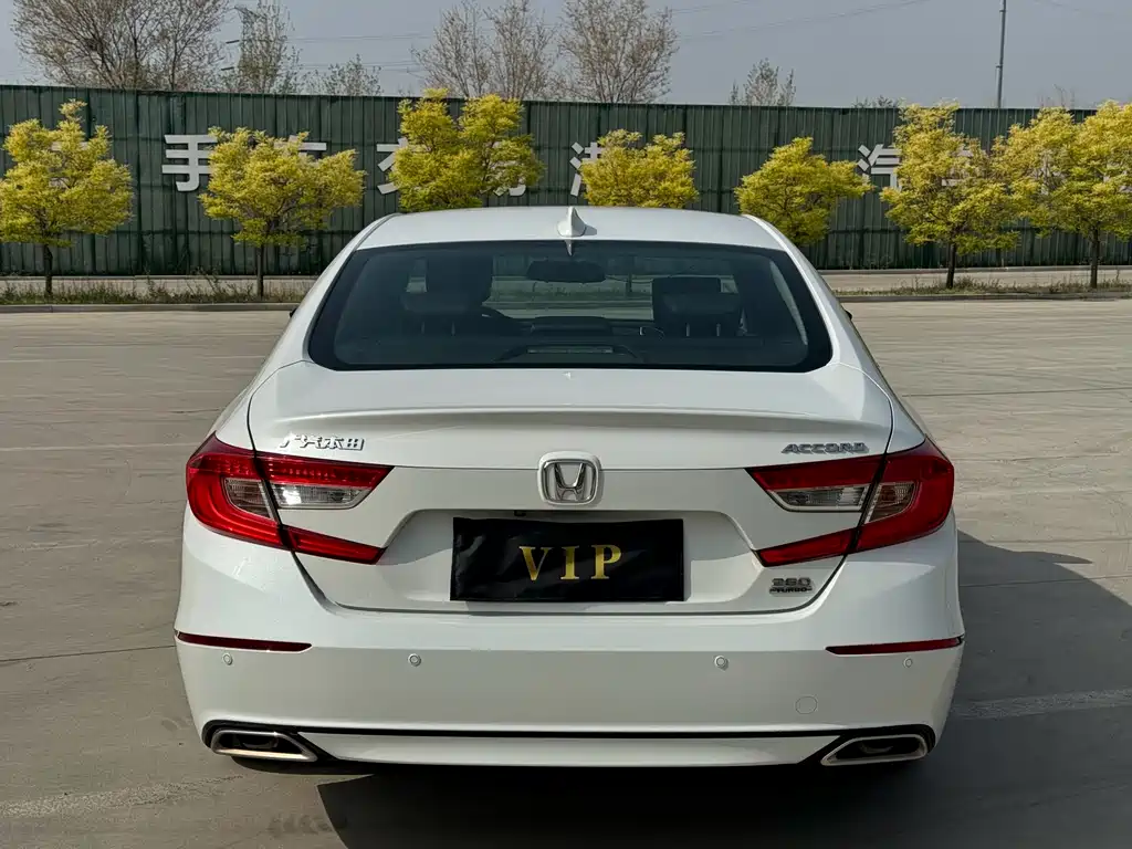 Honda Accord 2020 — фото 22