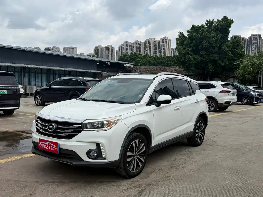 GAC Motor Trumpchi GS4 2016 — фото 3