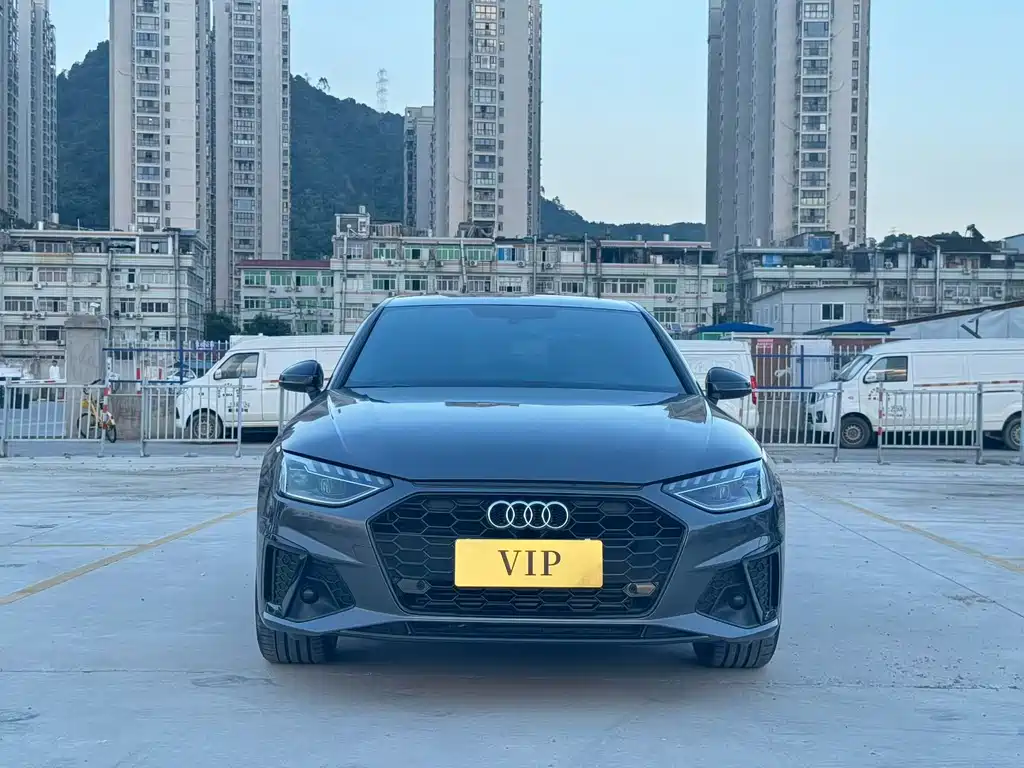 Audi A4L 2024