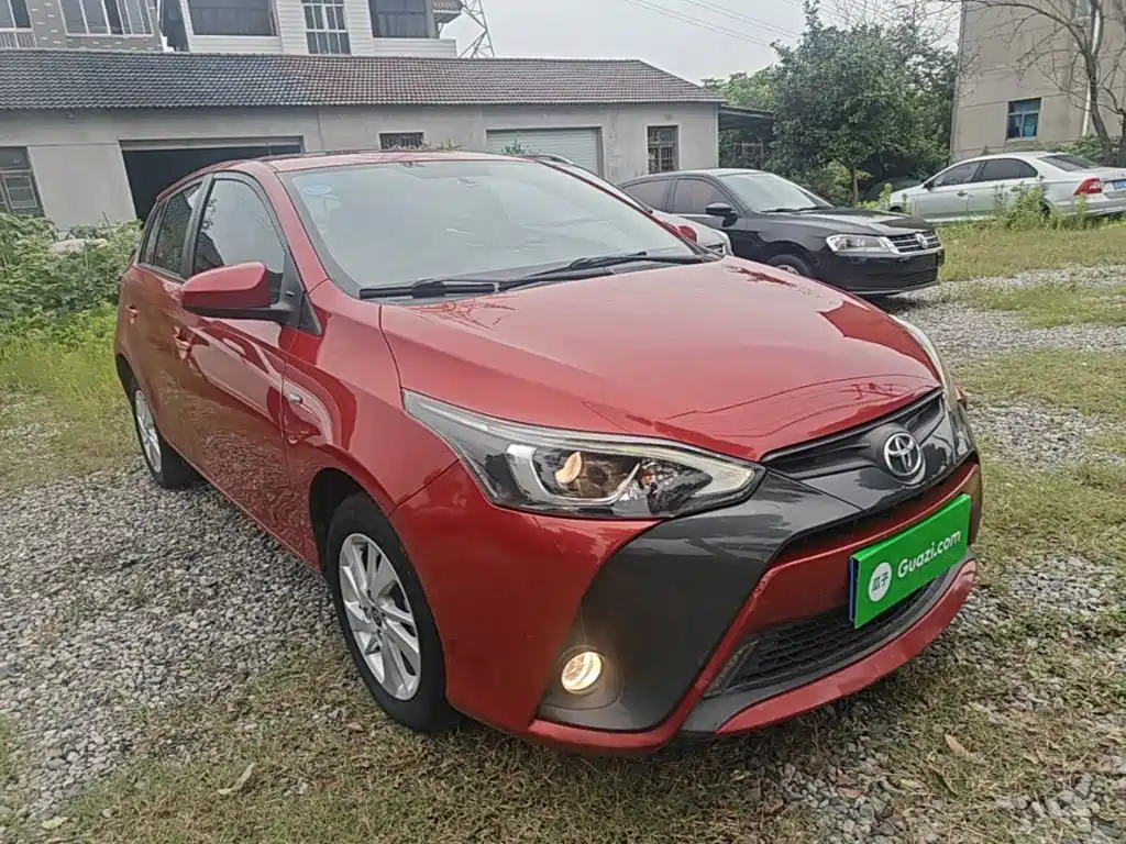 Toyota Yaris L 2016 — фото 4