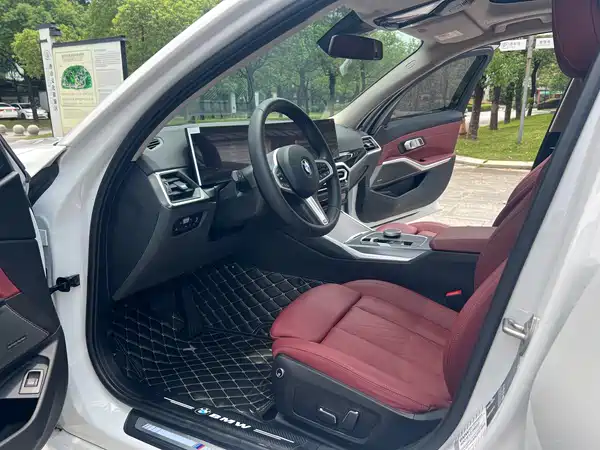BMW 3 Series 2024