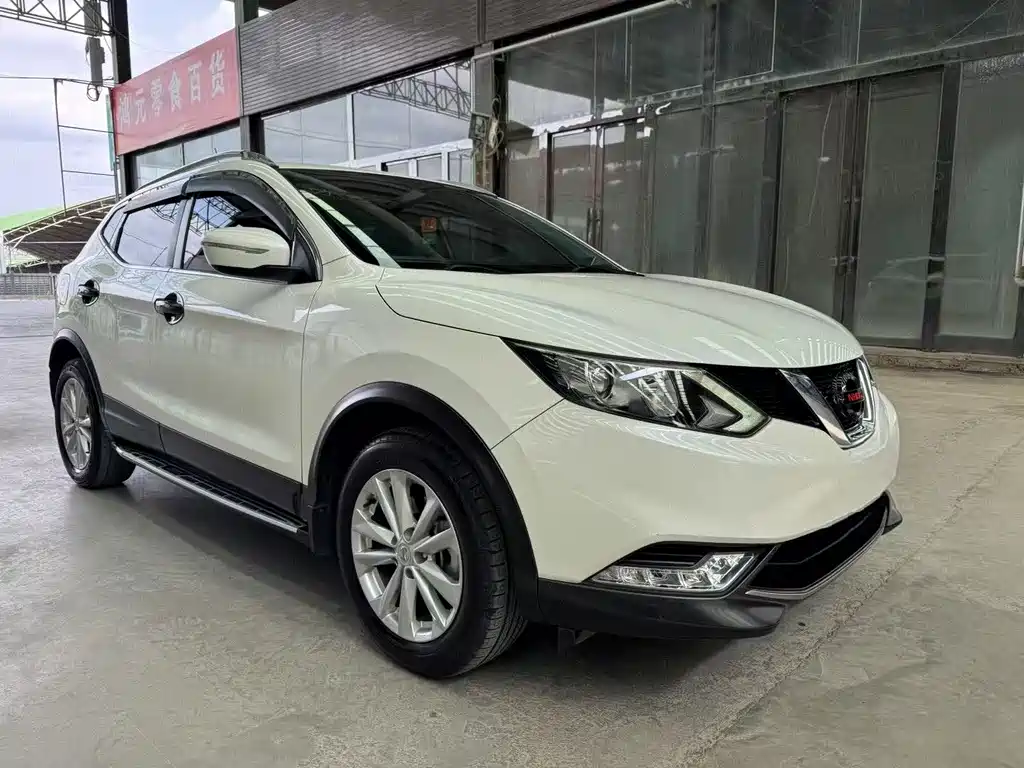 Nissan Qashqai 2017 — фото 3