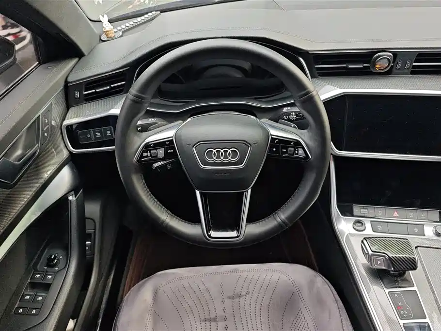 Audi A6L 2021 — фото 14