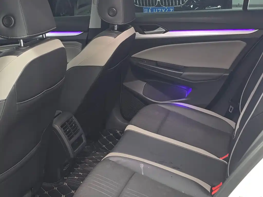 Volkswagen Golf 2020