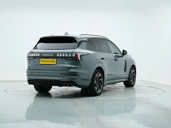 Lynk & Co 09 2022