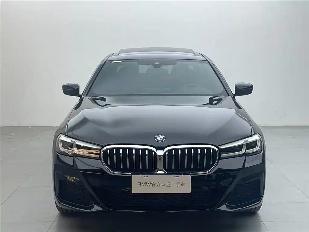 BMW 5 Series 2023