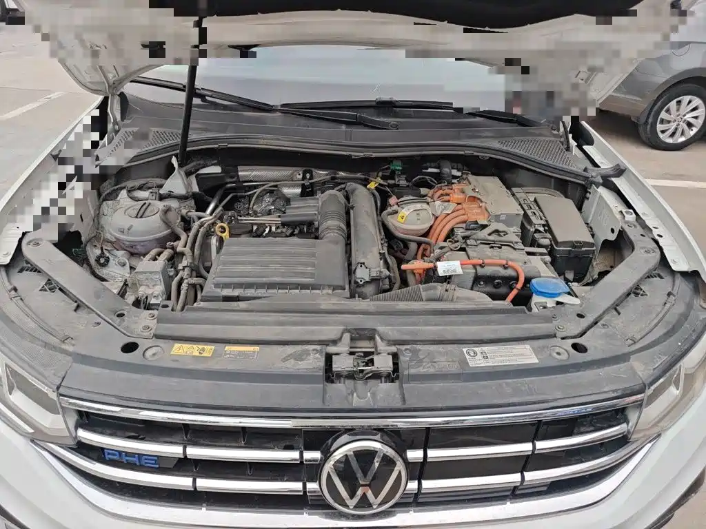 Volkswagen Tiguan L Plug-In Hybrid 2022 — фото 17