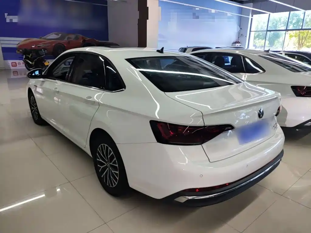 Volkswagen Sagitar 2024