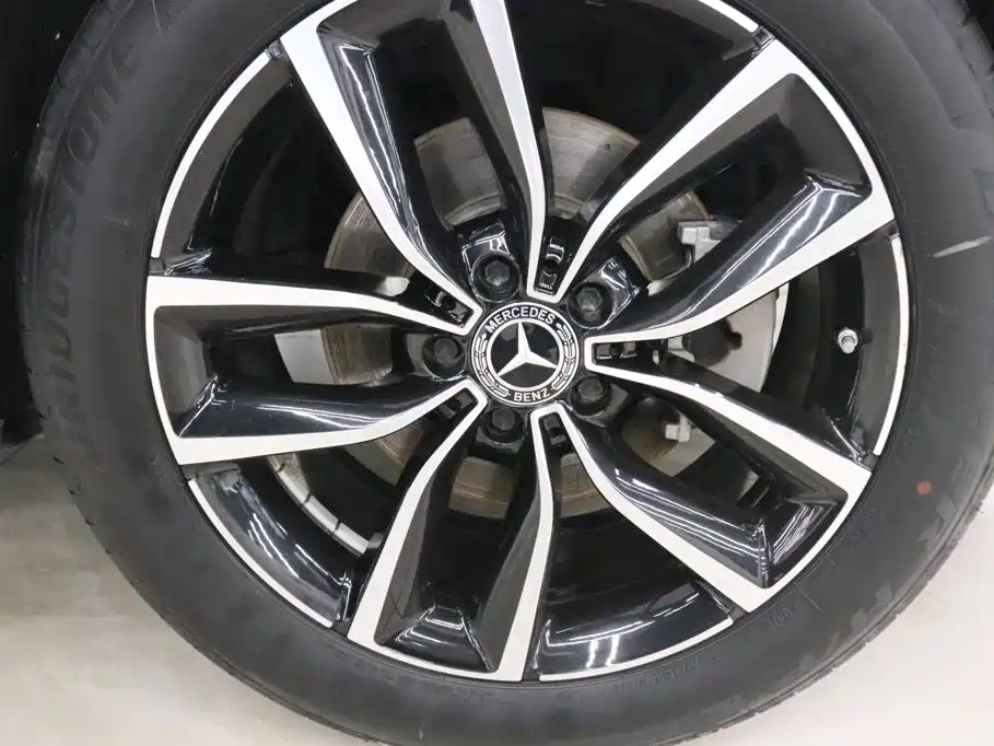 Mercedes-Benz GLC 2021 — фото 20