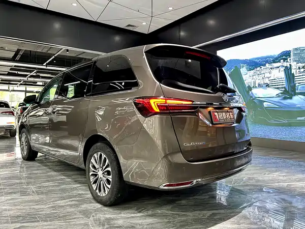 Buick GL8 2022