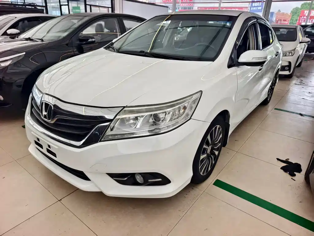 Honda Crider 2014