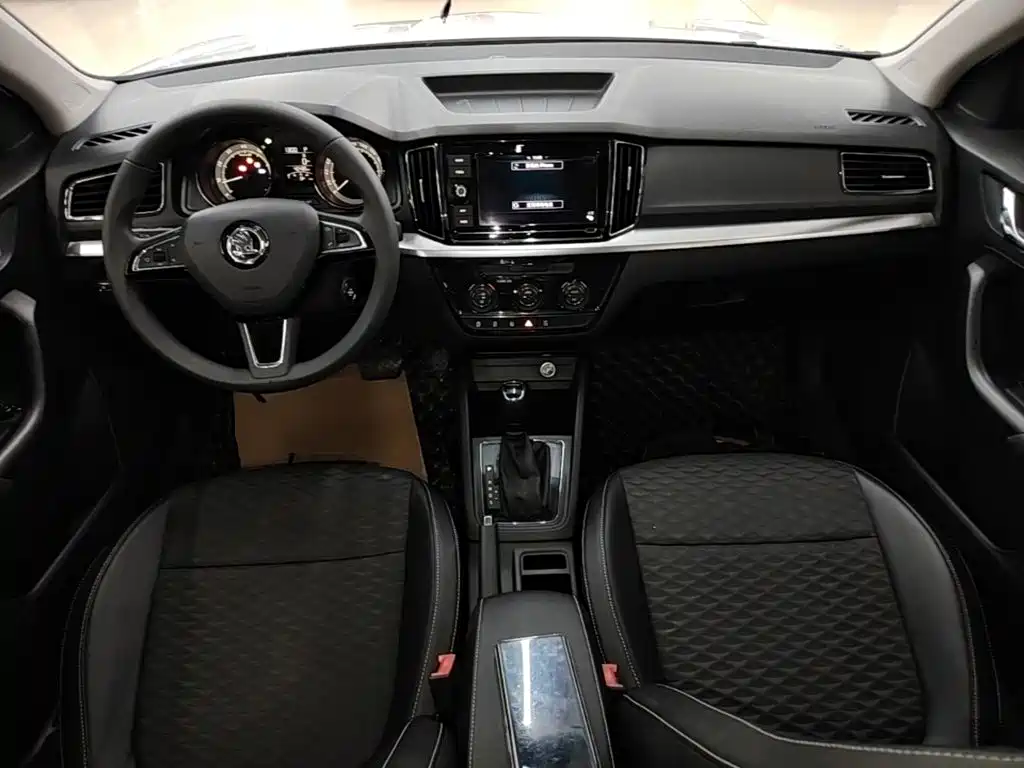 Skoda Kamiq 2019 — фото 10