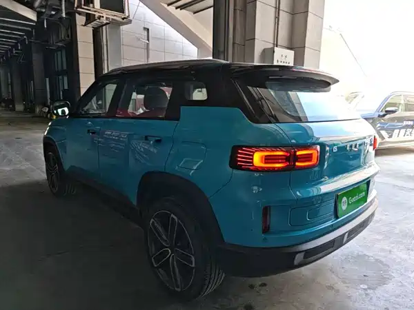 Geely ICON 2020