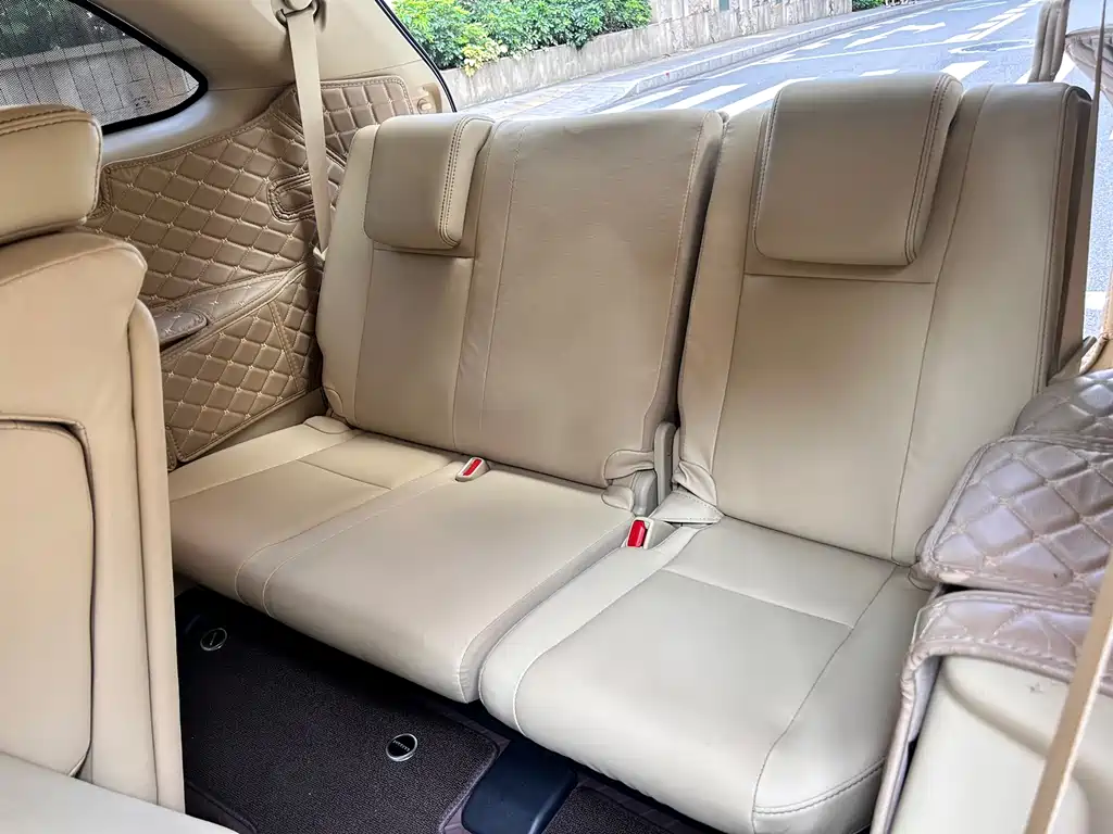 Toyota Highlander 2018 — фото 17