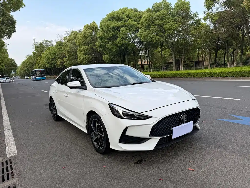 MG MG5 2023