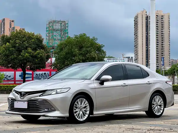 Toyota Camry 2019
