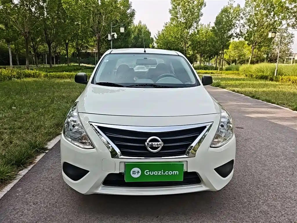Nissan Sunny 2016 — фото 3