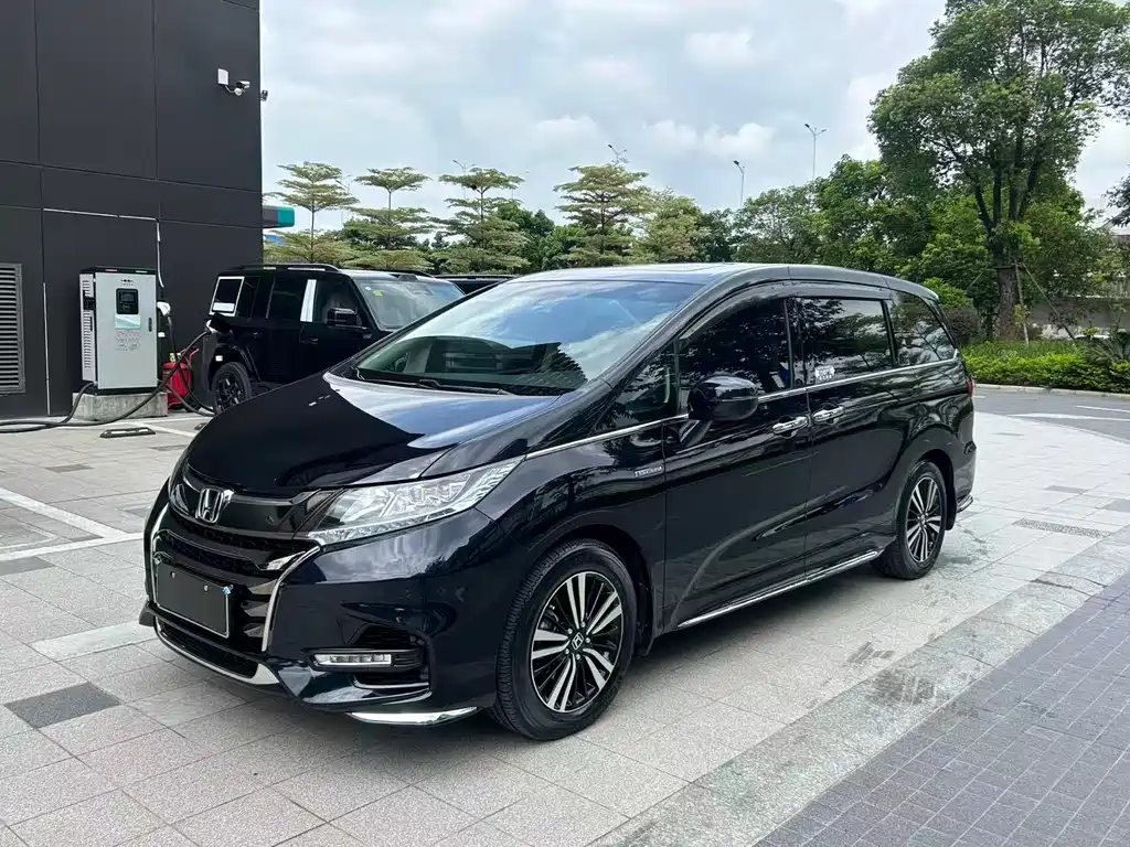 Honda Odyssey 2021 — фото 1