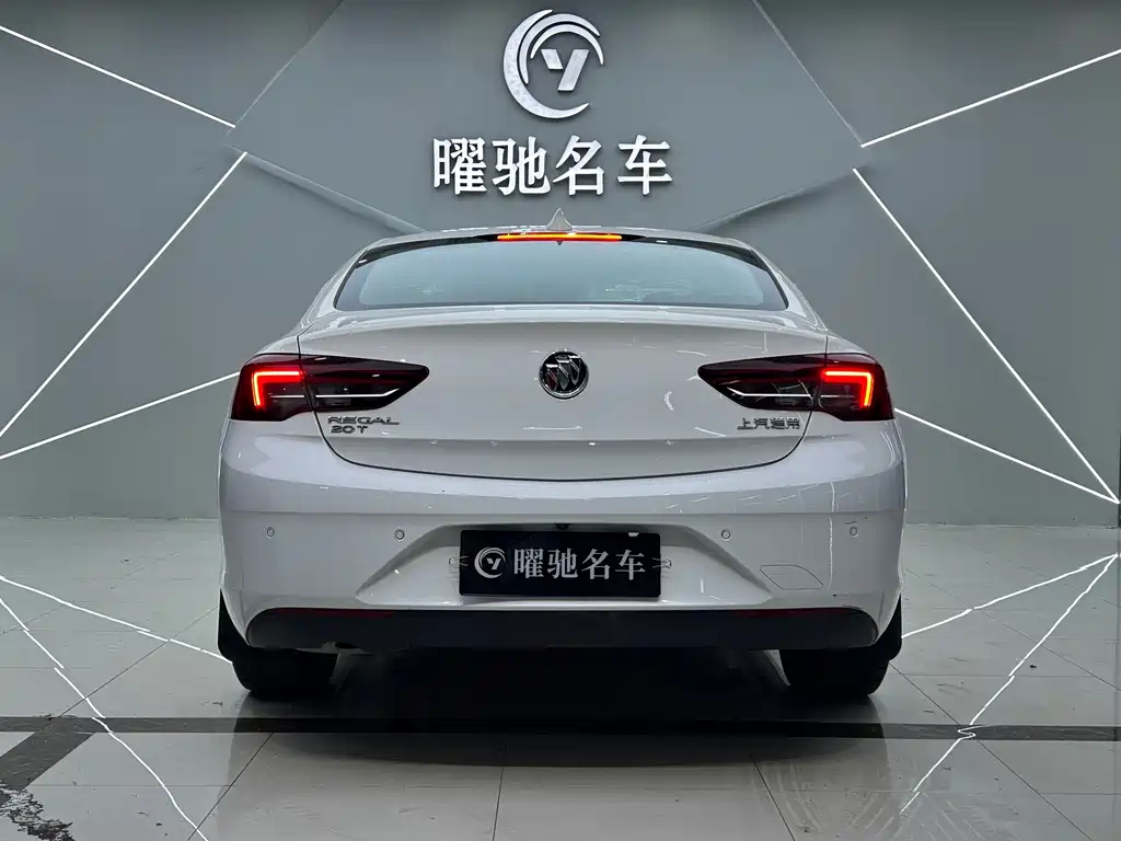 Buick Regal 2018 — фото 5
