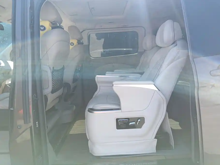 Ford Tourneo 2018 — фото 11